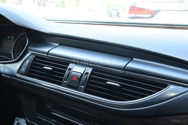 Audi A7 2011, 255,000 km - 3.0 л - Bakı