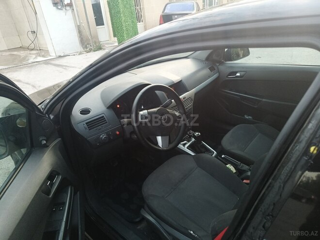 Opel Astra 2010, 464,000 km - 1.3 л - Bakı