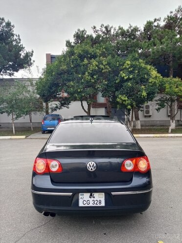 Volkswagen Passat 2006, 289,000 km - 2.0 l - Bakı