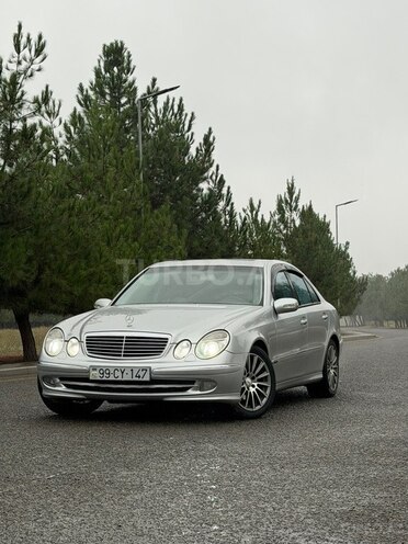 Mercedes E 320 2004, 282,000 km - 3.2 л - Masallı