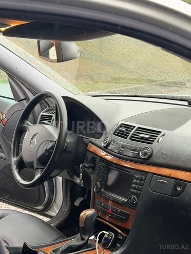 Mercedes E 320 2004, 282,000 km - 3.2 л - Masallı