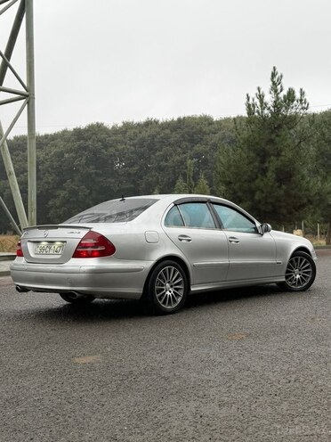 Mercedes E 320 2004, 282,000 km - 3.2 л - Masallı