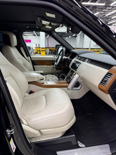 Land Rover Range Rover 2018, 180,000 km - 3.0 l - Bakı