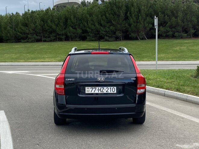 Kia  2010, 204,000 km - 1.6 l - Bakı