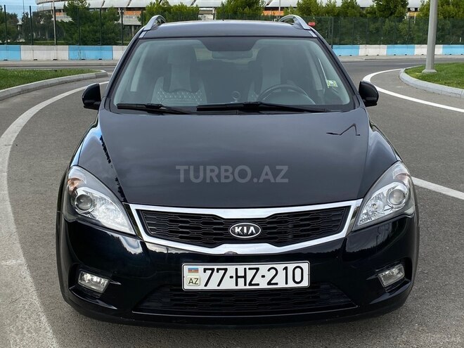 Kia  2010, 204,000 km - 1.6 l - Bakı