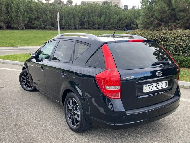 Kia  2010, 204,000 km - 1.6 l - Bakı