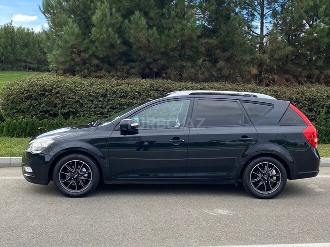 Kia  2010, 204,000 km - 1.6 l - Bakı