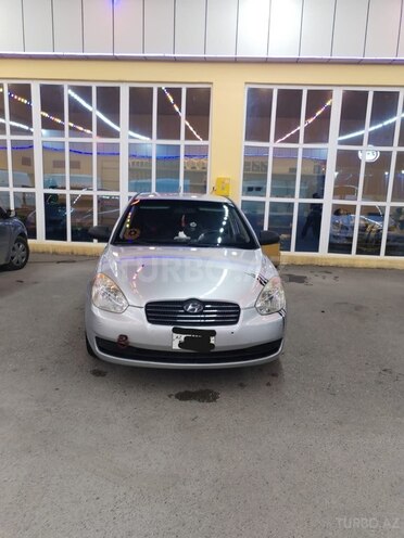 Hyundai Accent 2006, 225,000 km - 1.6 l - Ucar