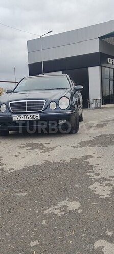 Mercedes E 240 1999, 480,000 km - 2.4 l - Şirvan