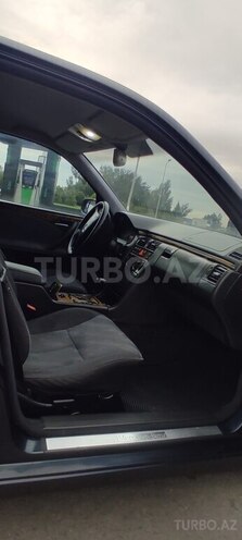Mercedes E 240 1999, 480,000 km - 2.4 l - Şirvan