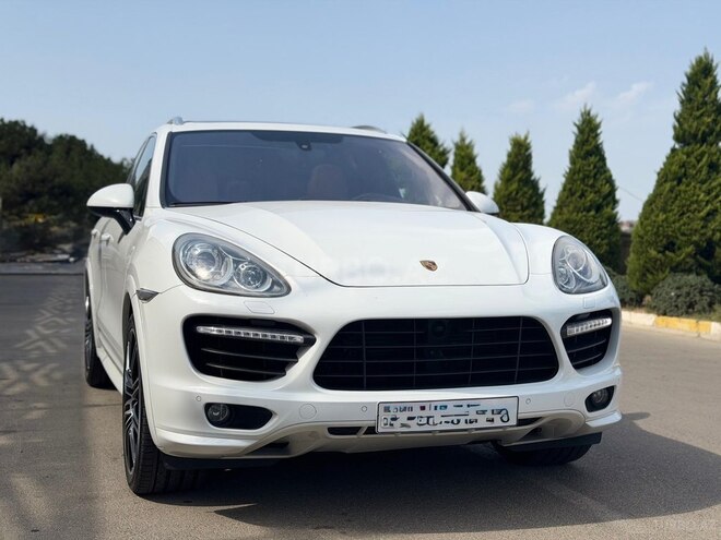 Porsche Cayenne Turbo 2012, 157,500 km - 4.8 l - Bakı