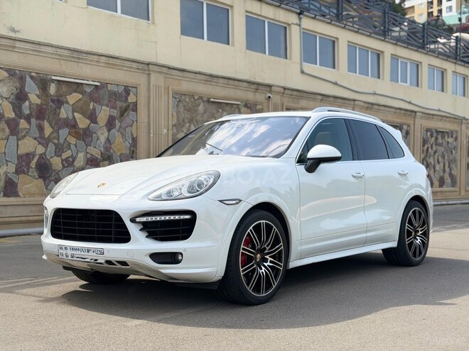 Porsche Cayenne Turbo 2012, 157,500 km - 4.8 l - Bakı