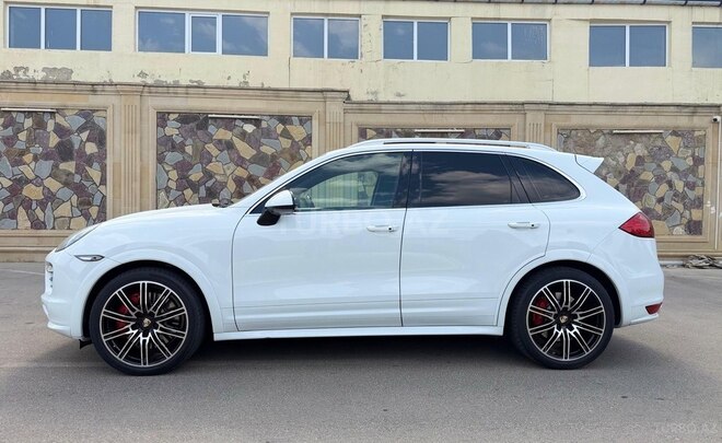 Porsche Cayenne Turbo 2012, 157,500 km - 4.8 l - Bakı