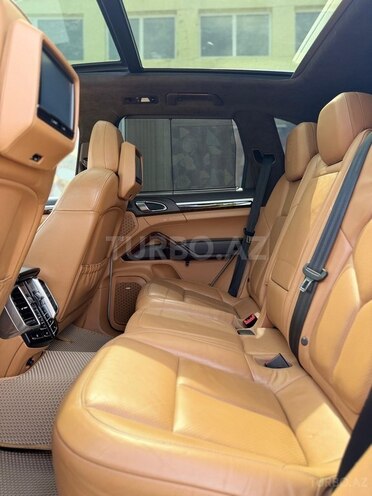 Porsche Cayenne Turbo 2012, 157,500 km - 4.8 l - Bakı