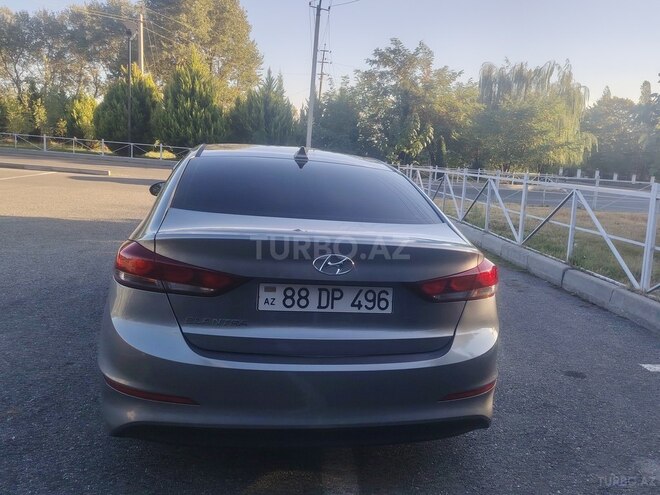Hyundai Elantra 2018, 117,000 km - 2.0 l - Şəki