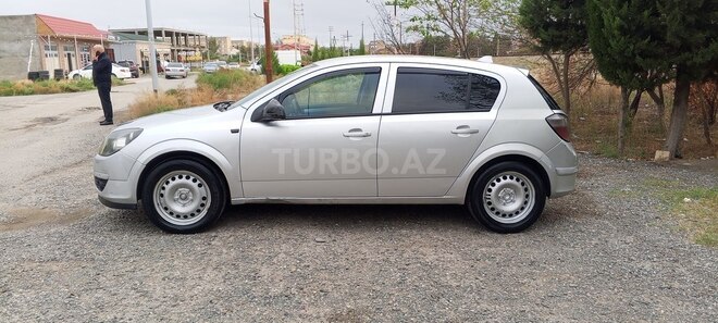 Opel Astra 2006, 450,000 km - 1.3 л - Şirvan