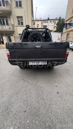 Mitsubishi L200 2003, 700,000 km - 2.5 l - Bakı