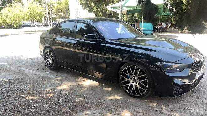 BMW 330 2016, 213,000 km - 2.0 l - Sumqayıt