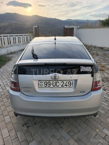 Toyota Prius 2006, 708,111 km - 1.5 l - Laçın