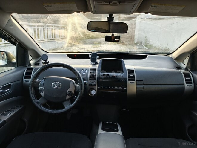 Toyota Prius 2006, 708,111 km - 1.5 l - Laçın