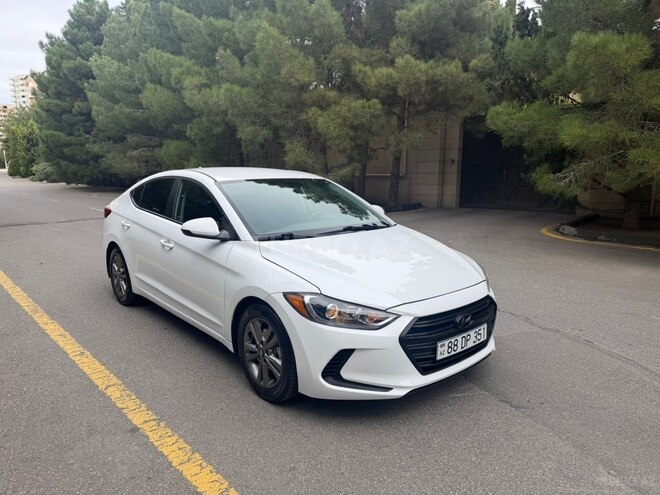 Hyundai Elantra 2017, 174,178 km - 2.0 l - Bakı