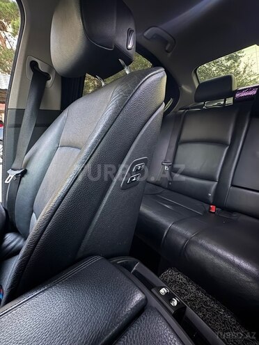 BMW  2013, 308,000 km - 2.0 l - Bakı