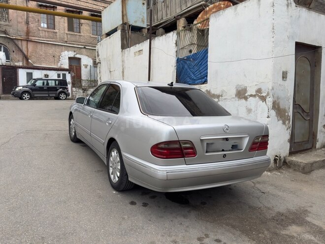 Mercedes E 220 2000, 470,000 km - 2.2 l - Bakı