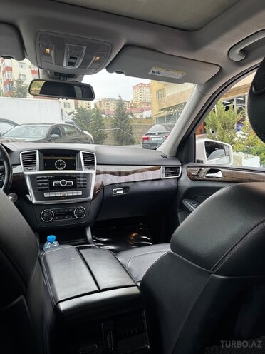 Mercedes ML 350 4MATIC 2011, 257,000 km - 3.5 l - Bakı