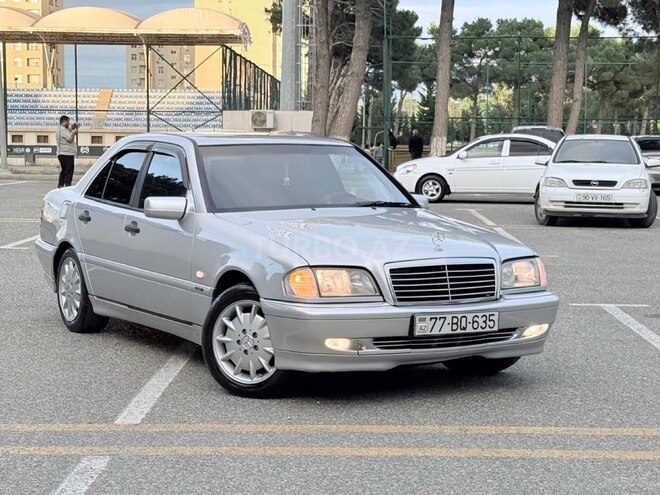 Mercedes C 220 2000, 355,555 km - 2.2 л - Sumqayıt