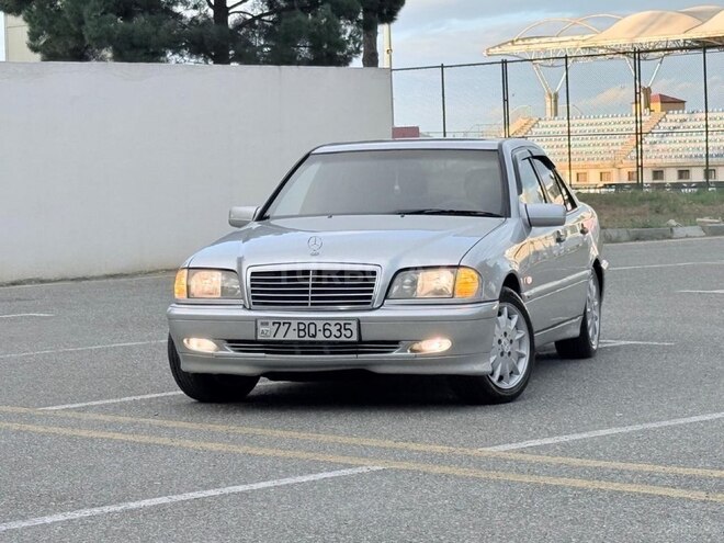 Mercedes C 220 2000, 355,555 km - 2.2 л - Sumqayıt