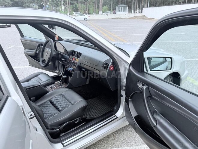 Mercedes C 220 2000, 355,555 km - 2.2 л - Sumqayıt