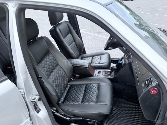 Mercedes C 220 2000, 355,555 km - 2.2 л - Sumqayıt