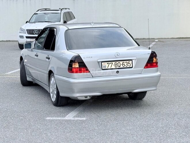 Mercedes C 220 2000, 355,555 km - 2.2 л - Sumqayıt