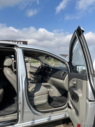 Kia Carnival 2014, 400,000 km - 2.2 л - Goranboy