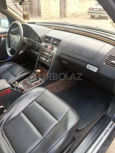 Mercedes C 230 1997, 408,692 km - 2.3 l - Bakı