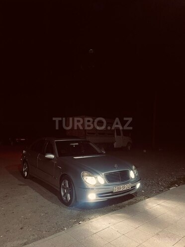 Mercedes E 320 2002, 315,000 km - 3.2 l - Beyləqan
