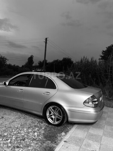 Mercedes E 320 2002, 315,000 km - 3.2 l - Beyləqan