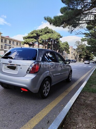 Kia Rio 2009, 102,000 km - 1.4 l - Bakı
