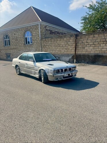 BMW 525 1994, 365,000 km - 2.5 l - Gəncə