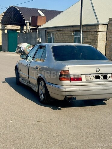 BMW 525 1994, 365,000 km - 2.5 l - Gəncə