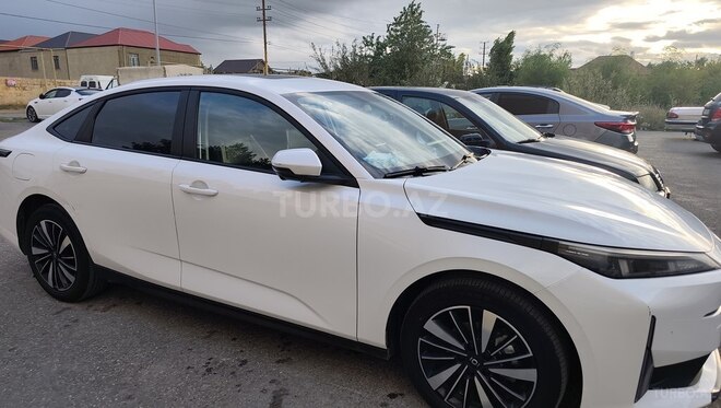 Changan Qiyuan A05 2025, 50,000 km - 1.5 l - Bakı
