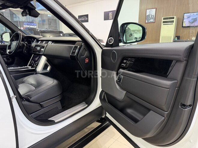 Land Rover Range Rover 2018, 97,000 km - 3.0 л - Bakı