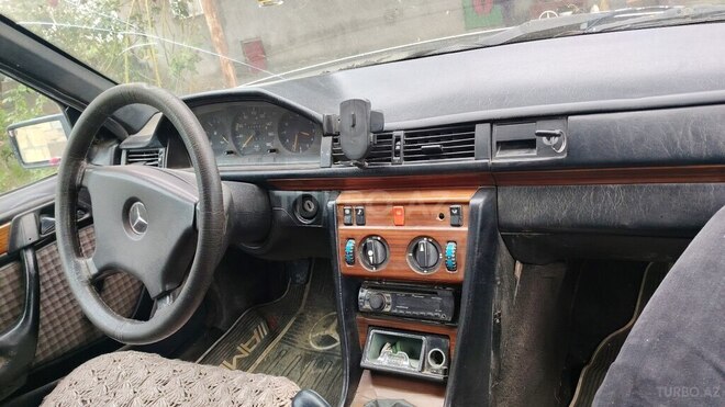 Mercedes  1992, 474,000 km - 2.0 l - İmişli
