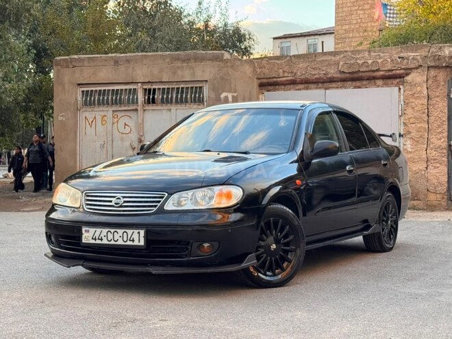 Nissan Sunny 2008, 320,000 km - 1.6 л - Sumqayıt