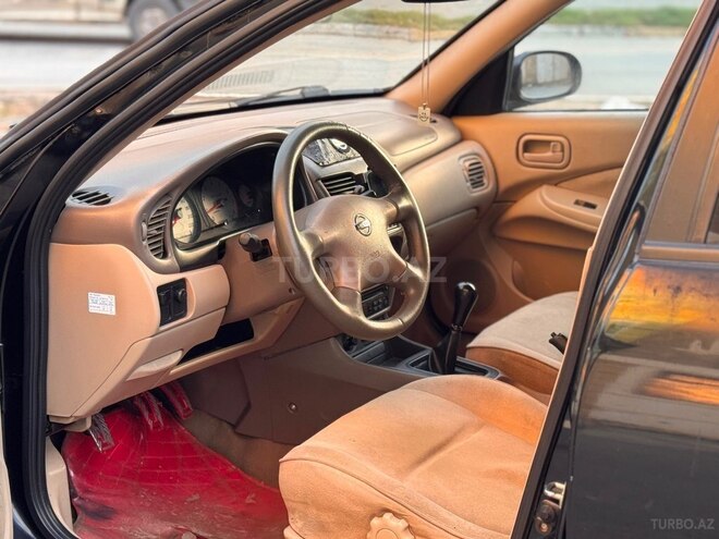 Nissan Sunny 2008, 320,000 km - 1.6 л - Sumqayıt