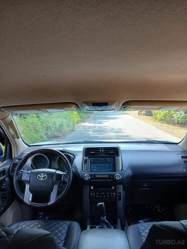 Toyota Land Cruiser Prado 2009, 330,000 km - 2.7 л - Bakı