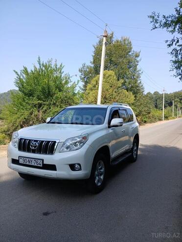 Toyota Land Cruiser Prado 2009, 330,000 km - 2.7 л - Bakı