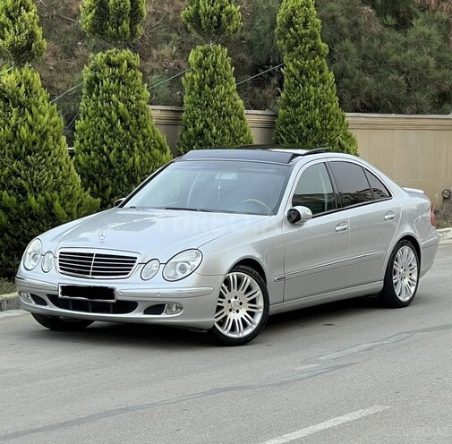Mercedes E 240 2003, 256,000 km - 2.6 л - Bakı