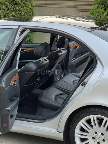 Mercedes E 240 2003, 256,000 km - 2.6 л - Bakı