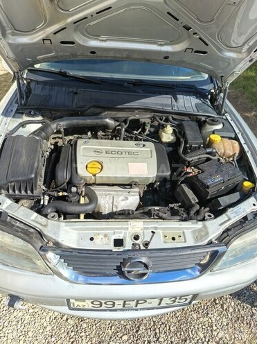 Opel Vectra 1999, 111,111 km - 1.6 l - Qazax